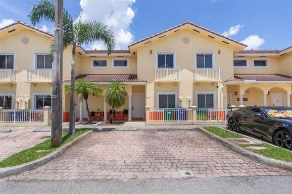 7469 NW 178th St, Hialeah FL 33015