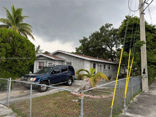 291 NE 75th St, Miami FL 33138