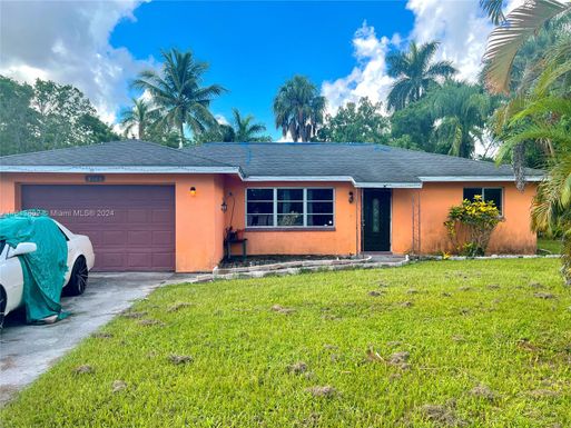 3540 Patrick Ave, Fort Myers FL 33916