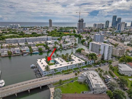 7207 Bay Dr # 24, Miami Beach FL 33141