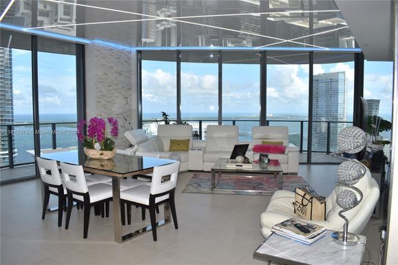 1000 Brickell Plz, Miami FL 33131