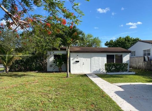 1498 NE 178th St, North Miami Beach FL 33162