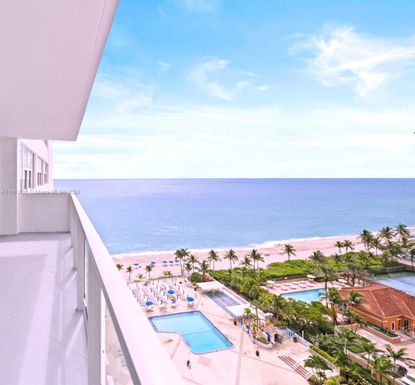 2030 S Ocean Dr # 1519, Hallandale Beach FL 33009