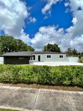 2831 NW 189th St, Miami Gardens FL 33056