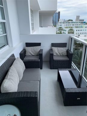 100 Lincoln Rd # 723, Miami Beach FL 33139