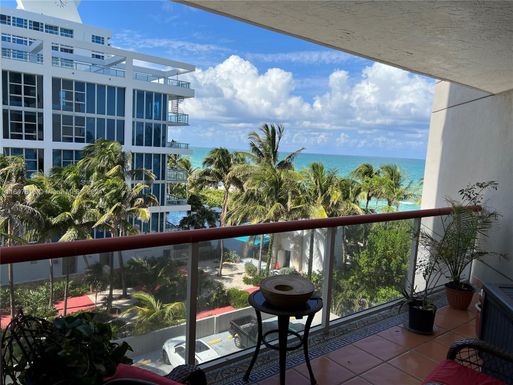 6767 Collins Ave # 507, Miami Beach FL 33141