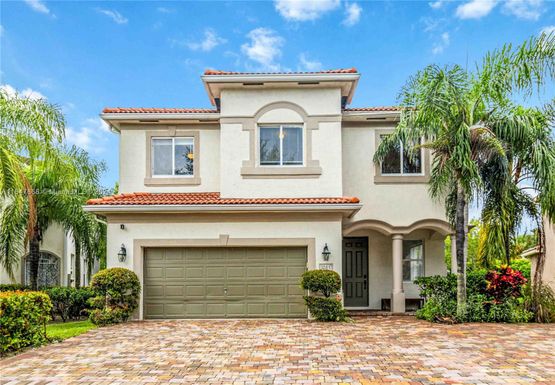 1085 Center Stone Ln, Riviera Beach FL 33404