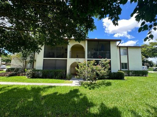 4709 Sable Pine Cir # B1, West Palm Beach FL 33417