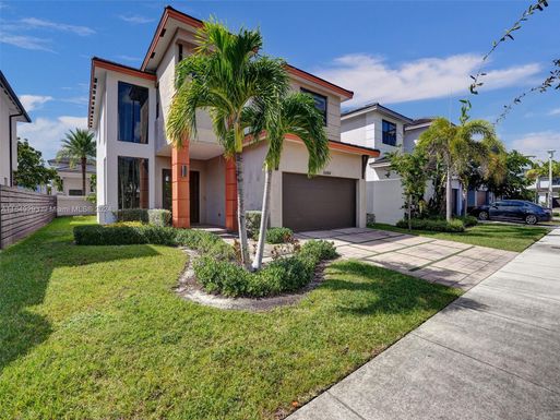 15464 NW 88th Ct, Miami Lakes FL 33018