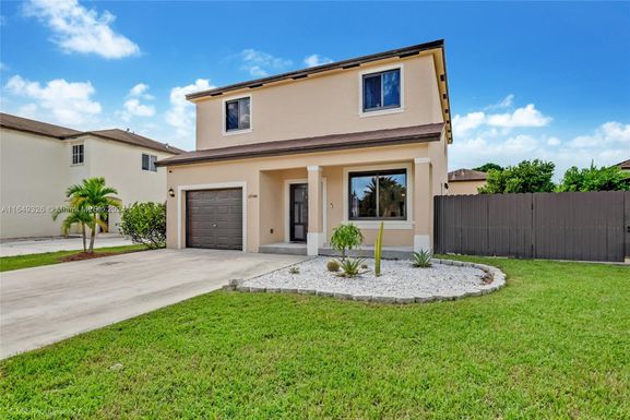 18944 SW 319 street, Homestead FL 33030