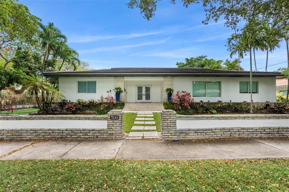 500 Savona Ave, Coral Gables FL 33146