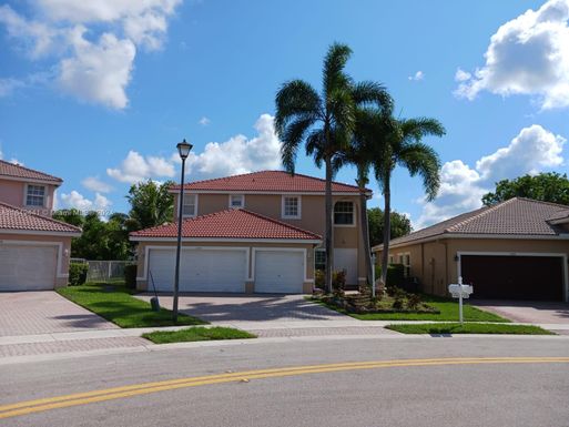 4789 NW 119th Ave, Coral Springs FL 33076