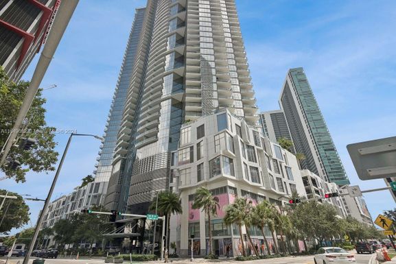 851 NE 1st Ave # 1711, Miami FL 33132