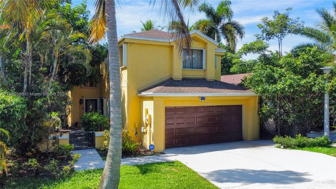 3620 NW 20th St, Coconut Creek FL 33066