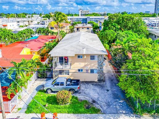 1836 SW 6th St, Miami FL 33135