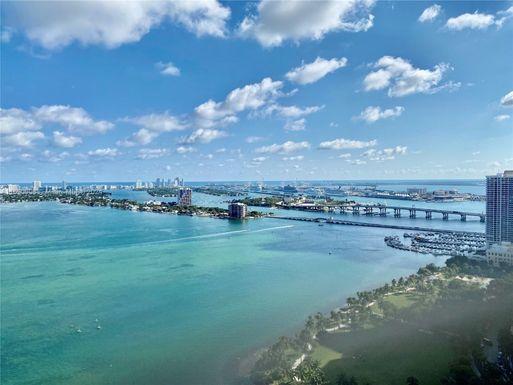 2020 N Bayshore Dr # 3501, Miami FL 33137