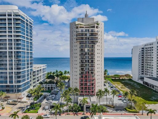 6767 Collins Ave # 806, Miami Beach FL 33141