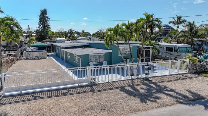 354 Vaca Rd, Key Largo FL 33037