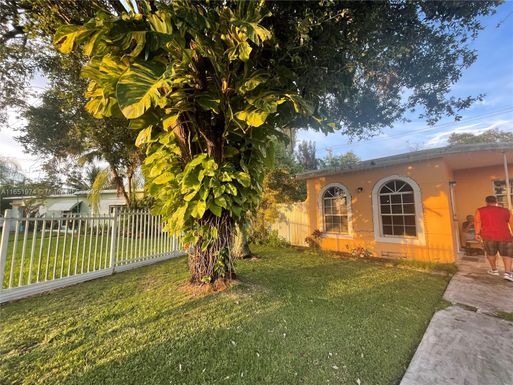 29361 Maine Rd, Homestead FL 33033