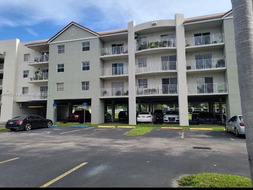 8200 SW 210th St # 112, Cutler Bay FL 33189