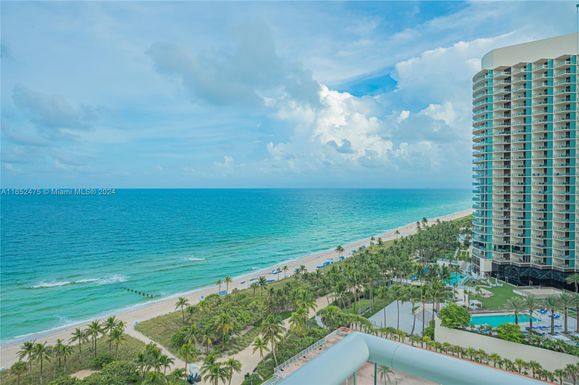 9801 Collins Ave # 18D, Bal Harbour FL 33154