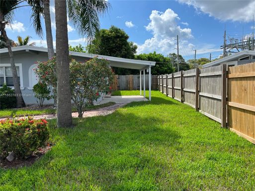 306 Glen Arbor Ter, Boynton Beach FL 33426