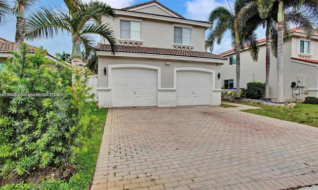 3432 SW 49th St, Hollywood FL 33312