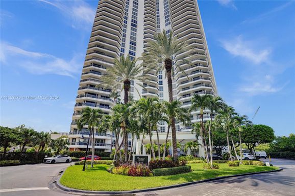 3500 Mystic Pointe Dr # 2101, Aventura FL 33180