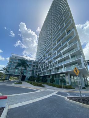 2000 Metropica Way # 1504, Sunrise FL 33323-3219