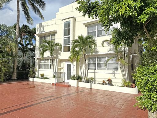 7636 Abbott Ave # 1, Miami Beach FL 33141