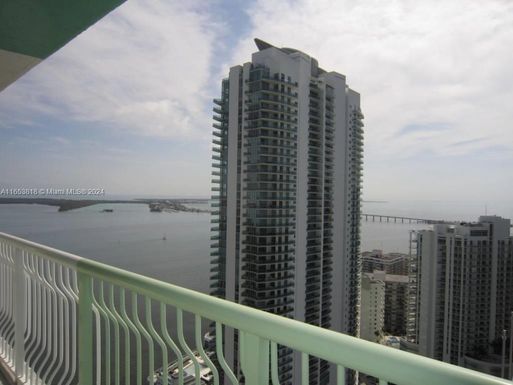 1200 Brickell Bay Dr # 3803, Miami FL 33131