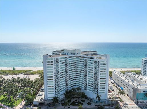 7135 Collins Ave # 1735, Miami Beach FL 33141