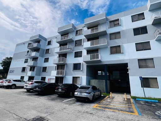 8261 NW 8th St # 235, Miami FL 33126