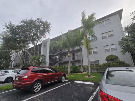 300 SW 134th Way # 413E, Pembroke Pines FL 33027