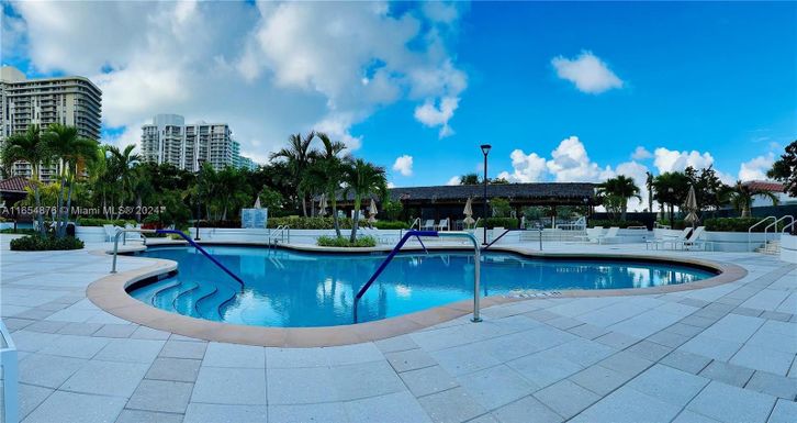 20281 E Country Club Dr # 602, Aventura FL 33180