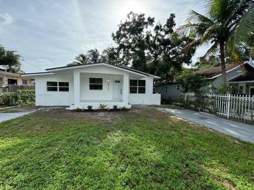 4725 NW 16th Ave, Miami FL 33142