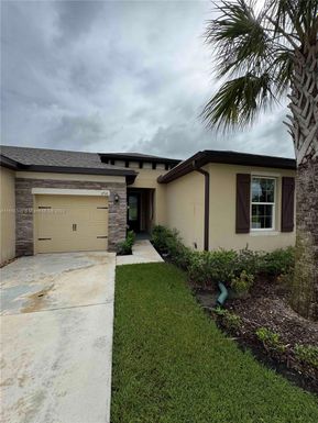 1716 Celebration Dr, Fort Pierce FL 34947