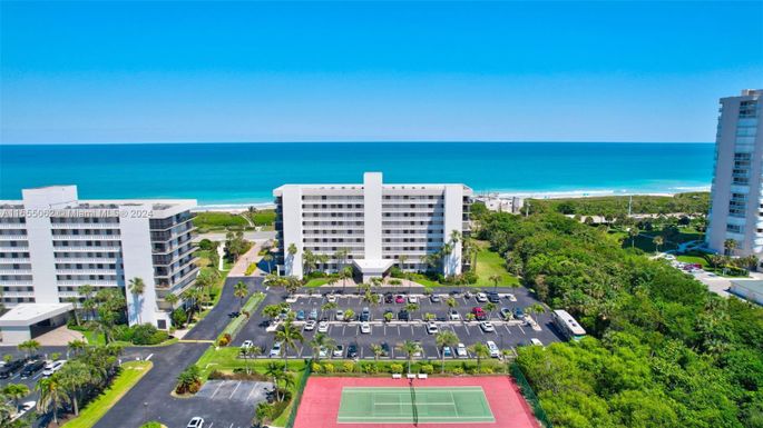 5055 N Highway A1a # 205, Hutchinson Island FL 34949