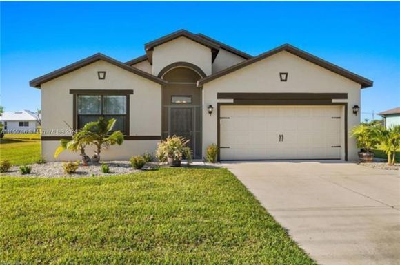 304 SW Trafalgar Parkway # 304, Cape Coral FL 33991