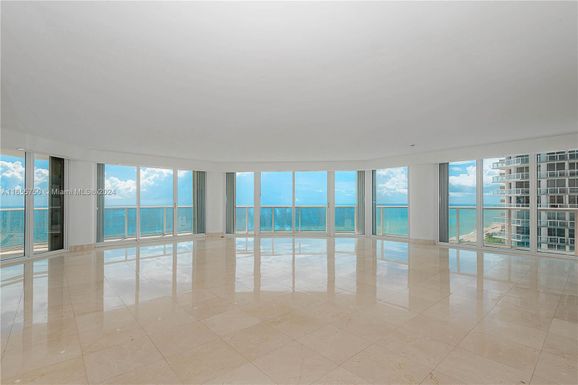 16445 Collins Ave # 1421, Sunny Isles Beach FL 33160