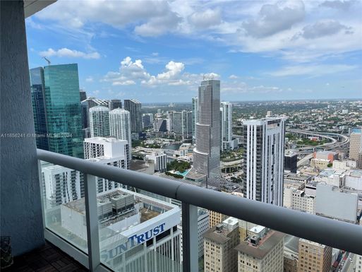 50 Biscayne Blvd # 5209, Miami FL 33132