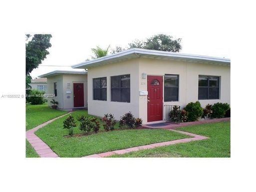 226 NE 111th St # 226, Miami FL 33161