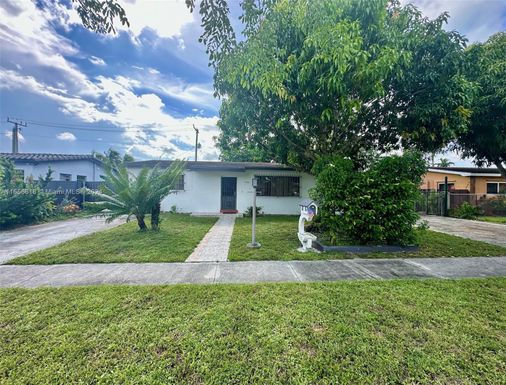 4080 W 7th Ln, Hialeah FL 33012