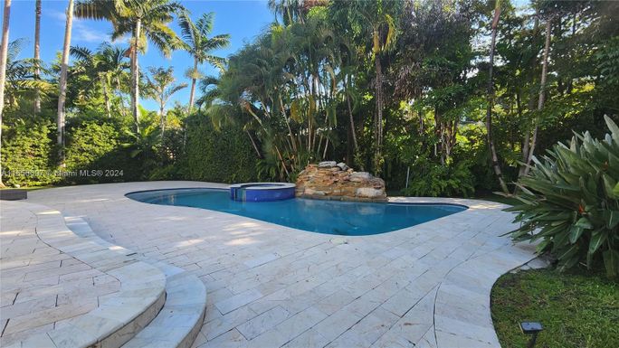 63 Bal Bay Dr, Bal Harbour FL 33154