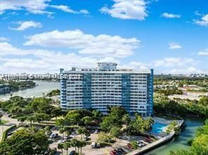 7441 Wayne Ave # 12M, Miami Beach FL 33141