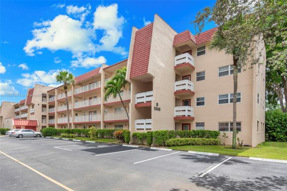 1040 Country Club Dr # 309, Margate FL 33063