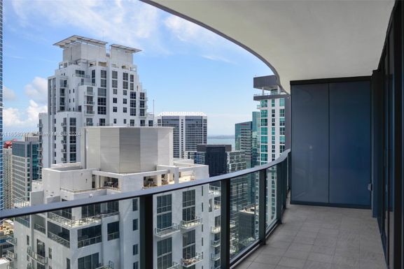 1000 Brickell Plz # 4205, Miami FL 33131