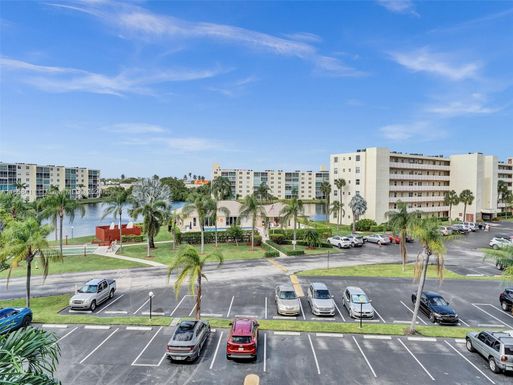 311 SE 3rd St # 404, Dania Beach FL 33004