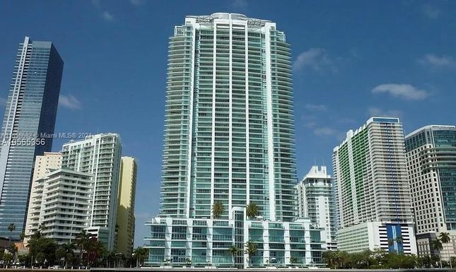 1331 Brickell Bay Dr # 2702, Miami FL 33131