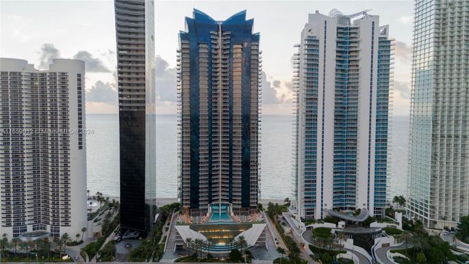 17121 Collins Ave # 901, Sunny Isles Beach FL 33160